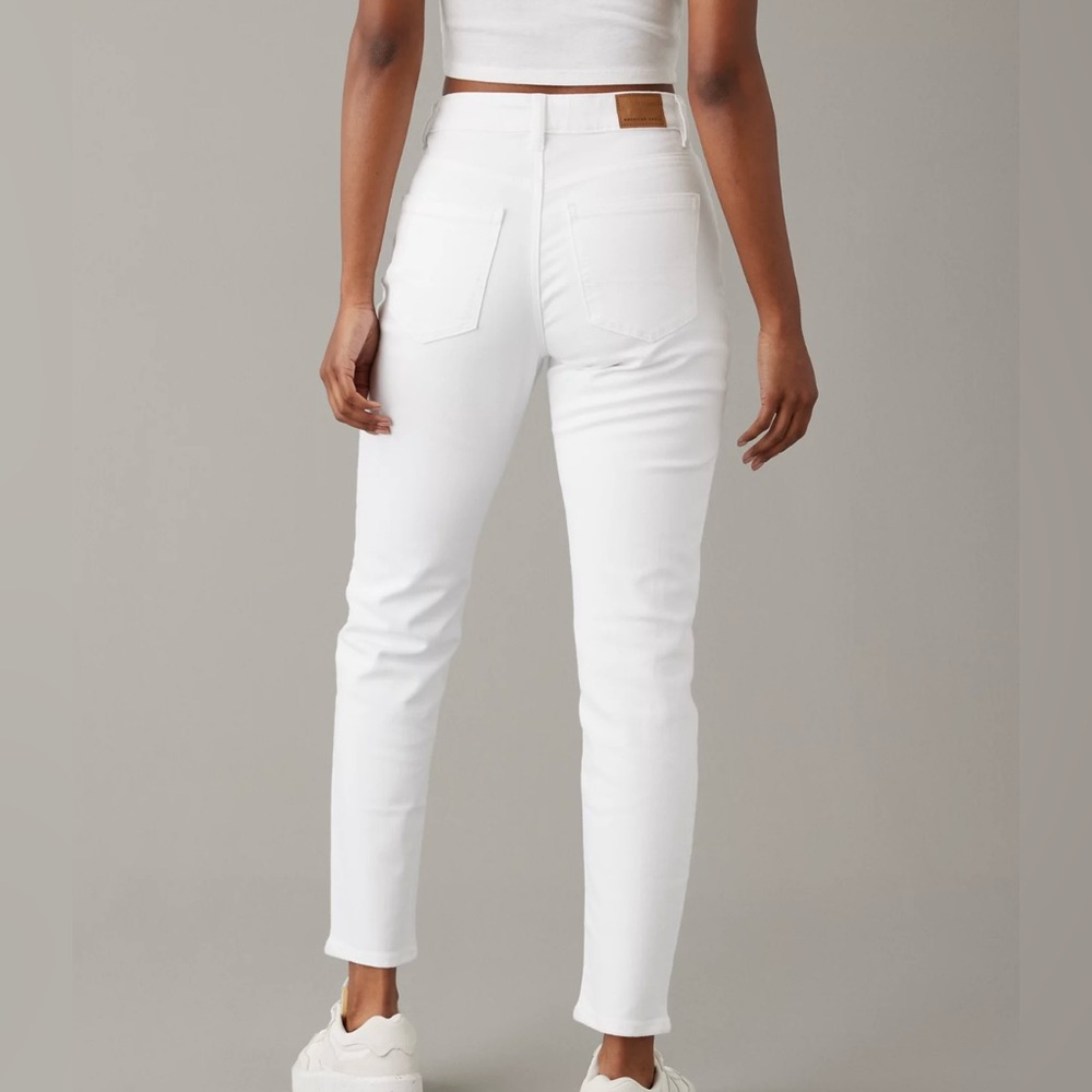 America Eagle white stretch mom jeans size 18 NWT casual